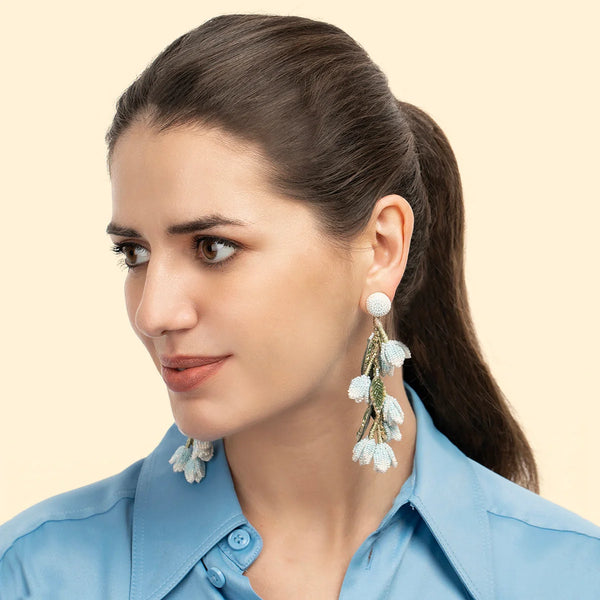 Madelief Earrings Baby Blue