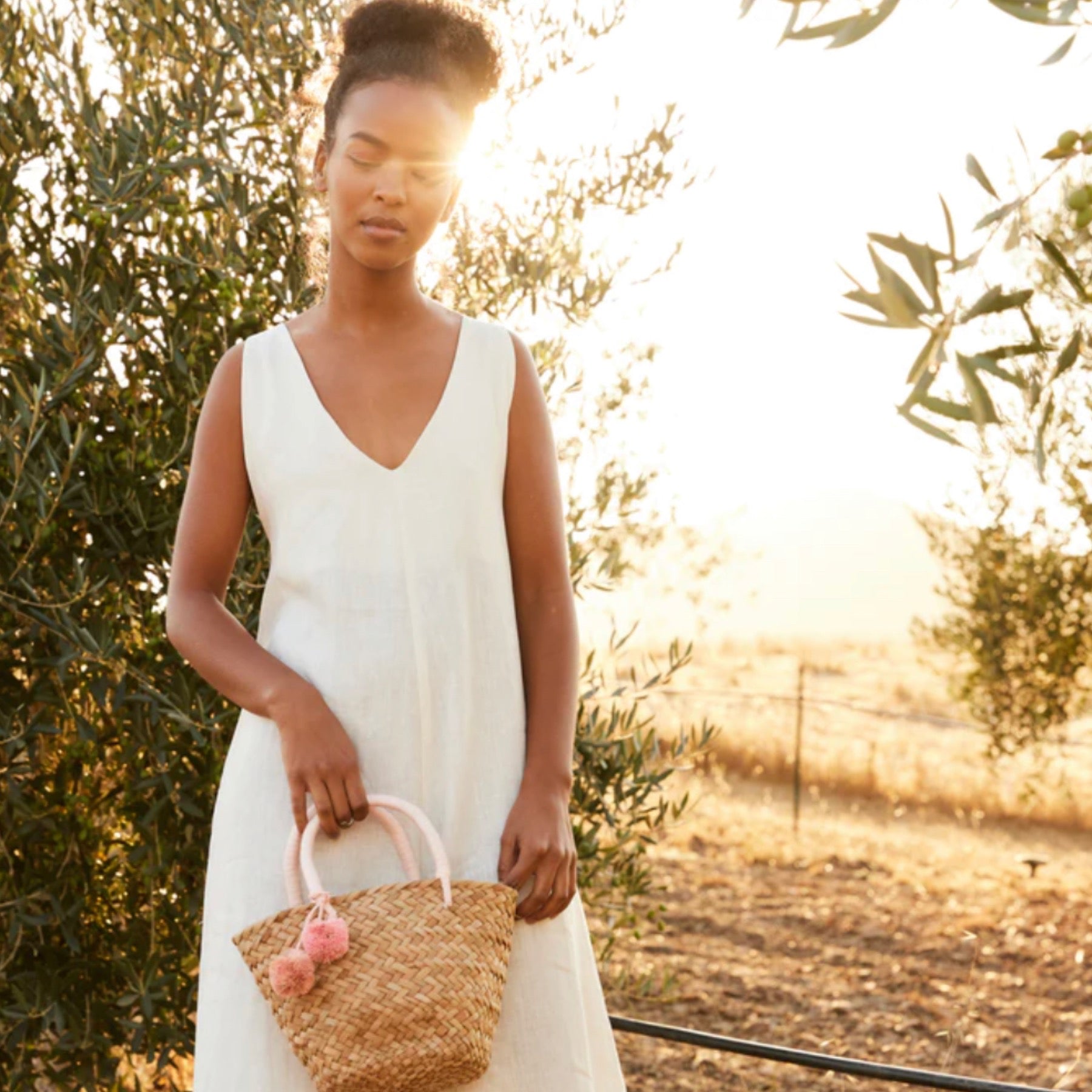 Mini St. Tropez Pom Pom Straw Tote