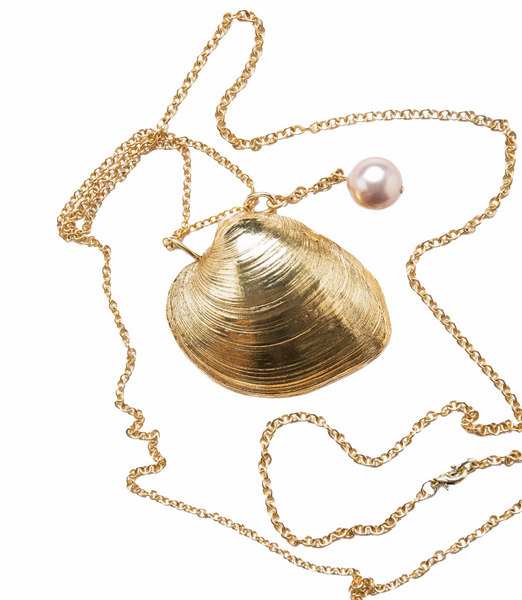 Large Clam Necklace with Pearl